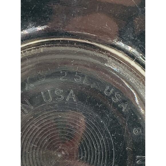 Pyrex Nesting Bowl 8 Clear Mixing 2.5L Size Ribbed #325 Made USA Large Imperfect - Picture 7 of 10